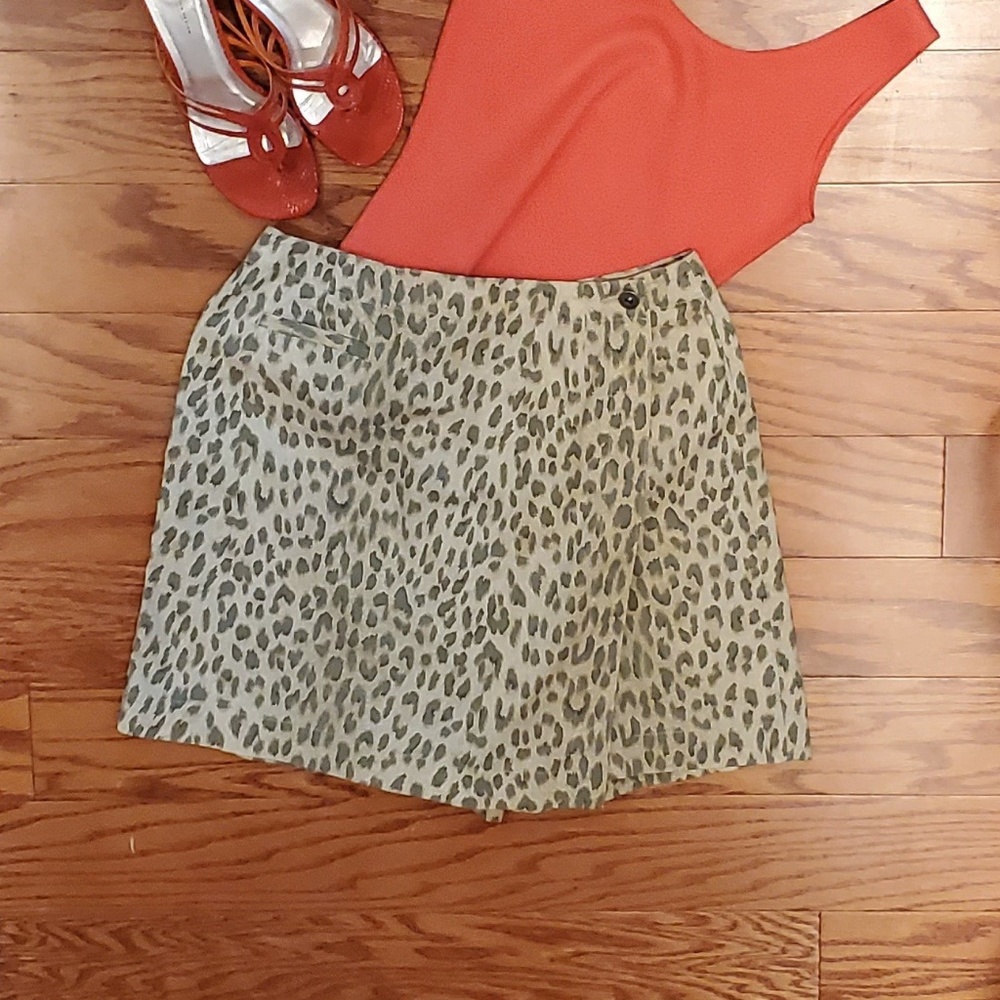 LIZ CLAIBORNE Animal Print Skort - Sage/Cream - 8P